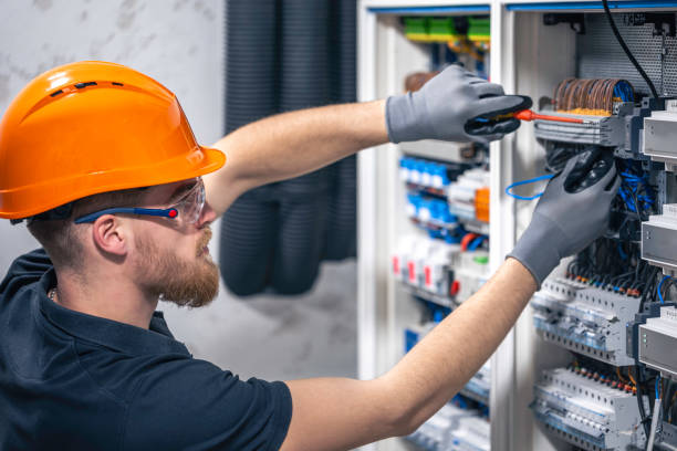 Best Affordable Emergency Electrician  in Vaville, CA